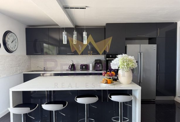 Агенция за недвижими имоти - Имоти Премиер - имот - 1025568, Цена: 300000 EUR