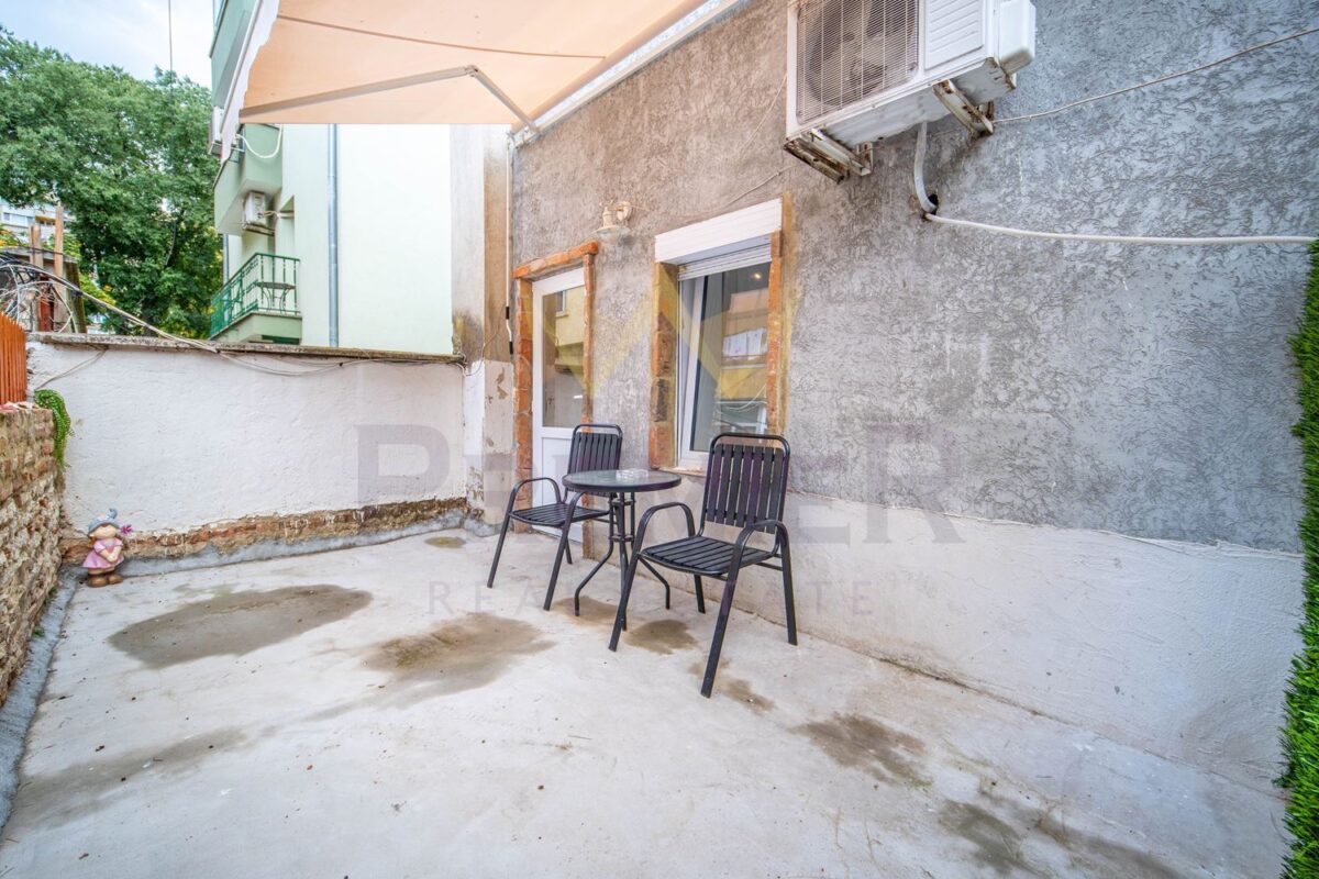 Инвестиционен имот в Идеален Център, гр. Варна - ИМОТИ ПРЕМИЕР - Агенция за недвижими имоти