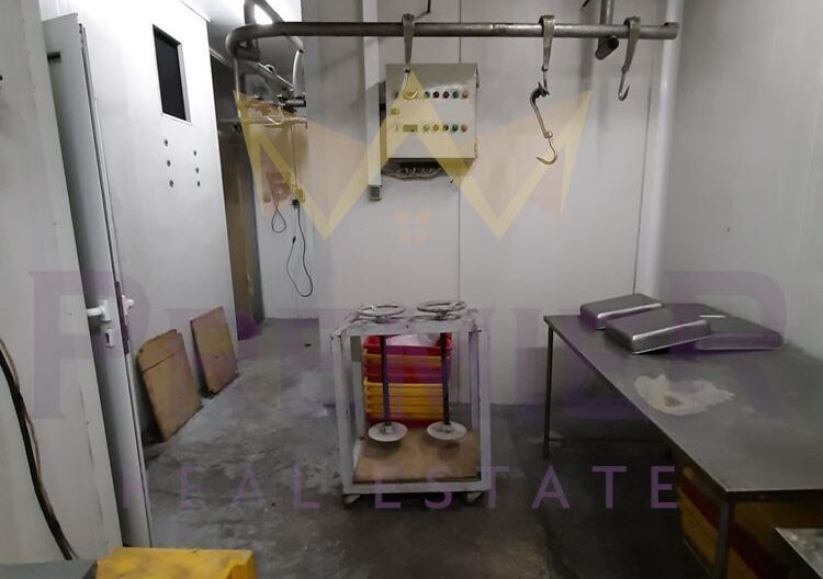 Бизнес имот с транжорна и всички разрешителни! Варна, кв. Левски -  - снимка 23 - Имоти Премиер