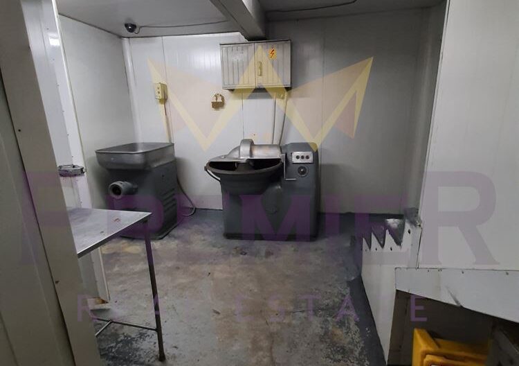 Бизнес имот с транжорна и всички разрешителни! Варна, кв. Левски -  - снимка 5 - Имоти Премиер