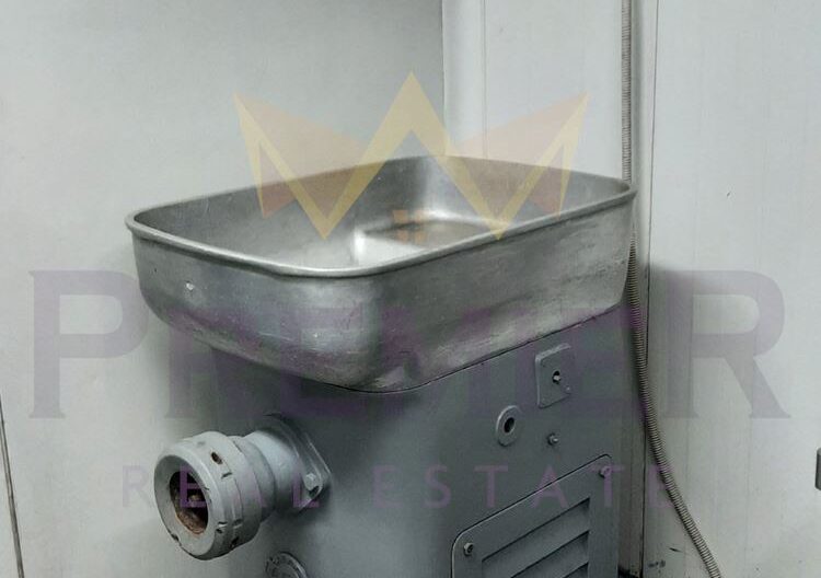 Бизнес имот с транжорна и всички разрешителни! Варна, кв. Левски -  - снимка 6 - Имоти Премиер