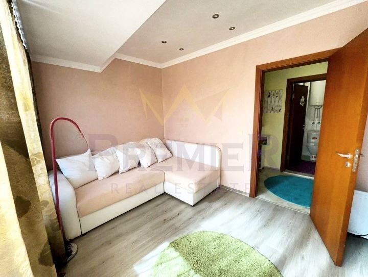 Луксозен,  апартамент в кв. Галата - ИМОТИ ПРЕМИЕР - Агенция за недвижими имоти