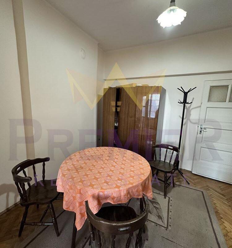 ДВУСТАЕН АПАРТАМЕНТ ЦЕНТЪР - ИМОТИ ПРЕМИЕР - Агенция за недвижими имоти