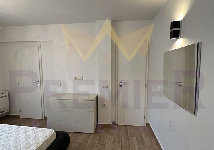 ЧЕТИРИСТАЕН АПАРТАМЕНТ, ИДЕАЛЕН ЦЕНТЪР - - снимка 12 - Имоти Премиер