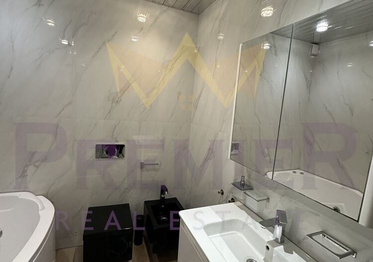 ЧЕТИРИСТАЕН АПАРТАМЕНТ, ИДЕАЛЕН ЦЕНТЪР - - снимка 15 - Имоти Премиер