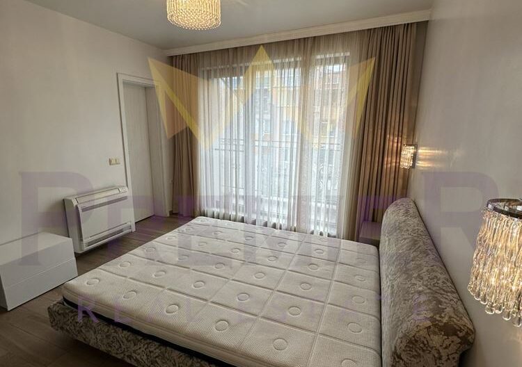 ЧЕТИРИСТАЕН АПАРТАМЕНТ, ИДЕАЛЕН ЦЕНТЪР - - снимка 17 - Имоти Премиер