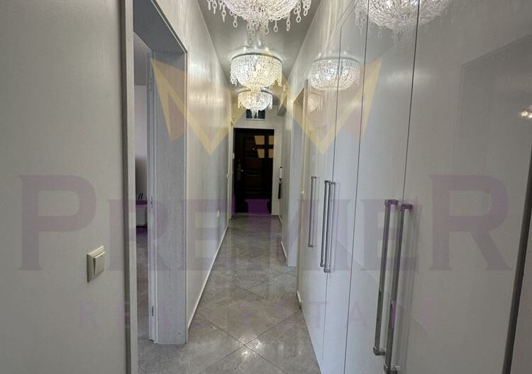 ЧЕТИРИСТАЕН АПАРТАМЕНТ, ИДЕАЛЕН ЦЕНТЪР - - снимка 29 - Имоти Премиер