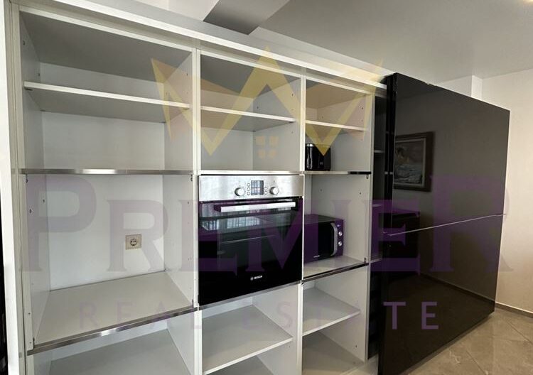 ЧЕТИРИСТАЕН АПАРТАМЕНТ, ИДЕАЛЕН ЦЕНТЪР - - снимка 3 - Имоти Премиер