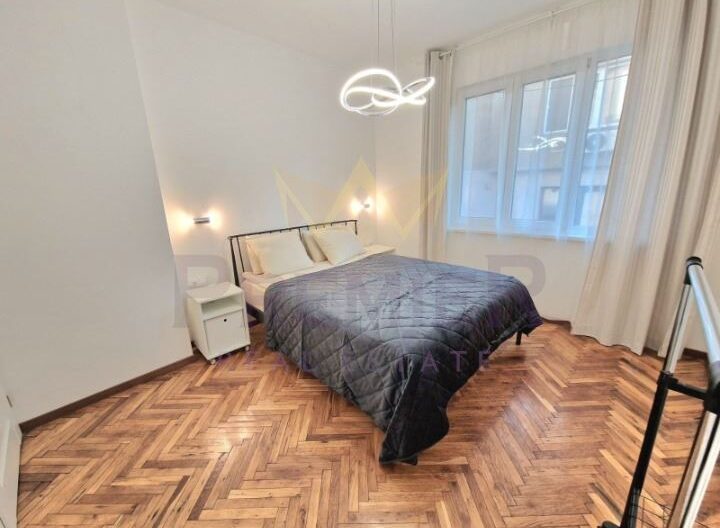 ЧЕТИРИСТАЕН АПАРТАМЕНТ, ИДЕАЛЕН ЦЕНТЪР -  - снимка 3 - Имоти Премиер