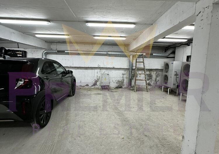 ЧЕТИРИСТАЕН АПАРТАМЕНТ, ИДЕАЛЕН ЦЕНТЪР - - снимка 36 - Имоти Премиер