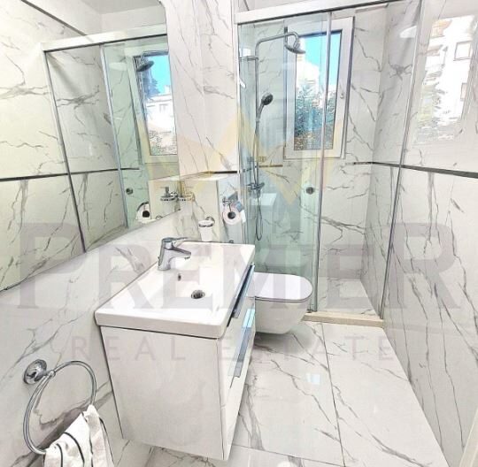 ЧЕТИРИСТАЕН АПАРТАМЕНТ, ИДЕАЛЕН ЦЕНТЪР -  - снимка 6 - Имоти Премиер