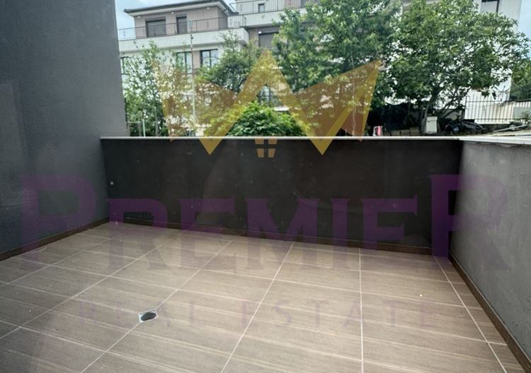 Четиристаен апартамент с двоен гараж в района на Бриз -  - снимка 10 - Имоти Премиер