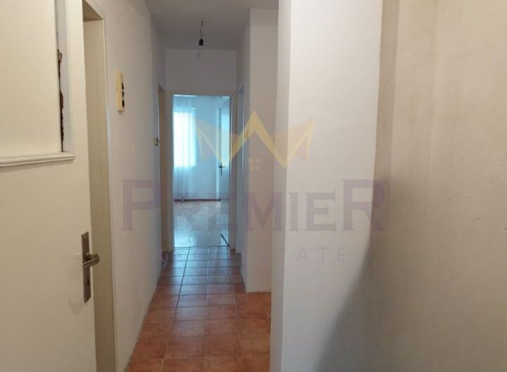 Четиристаен Апартамент в кв. Аспарухово -  - снимка 6 - Имоти Премиер