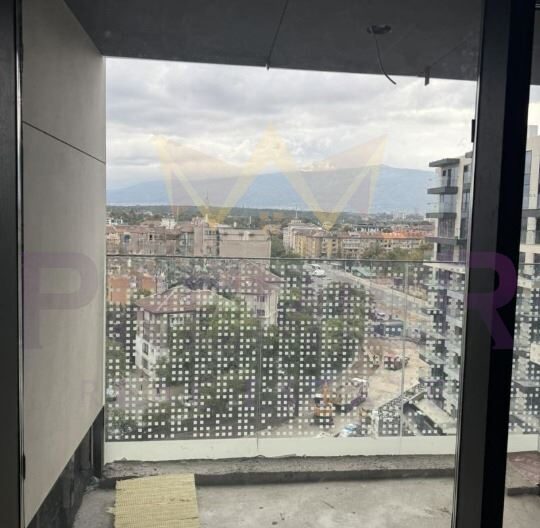 Четиристаен апартамент в Оборище -  - снимка 10 - Имоти Премиер