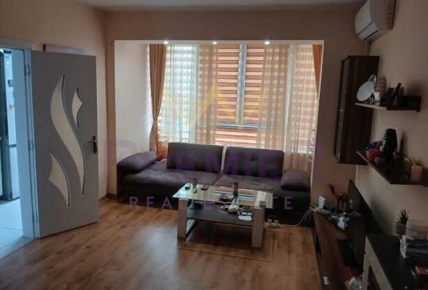Агенция за недвижими имоти - Имоти Премиер - имот - 1086920, Цена: 210000 EUR