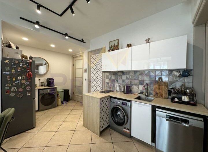 Четиристаен апартамент в Център -  - снимка 10 - Имоти Премиер