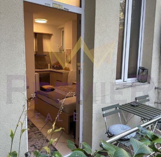 Четиристаен апартамент в Център -  - снимка 3 - Имоти Премиер