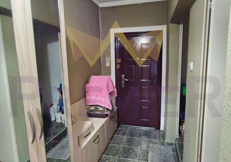 Четиристаен панелен апартамент до Амичи Възраждане - - снимка 10 - Имоти Премиер