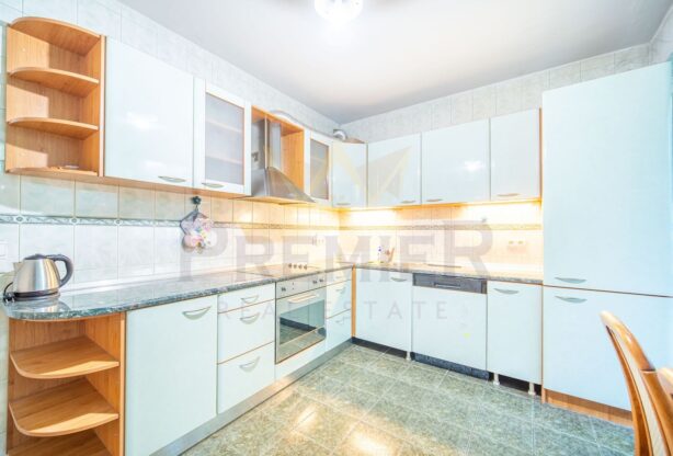Агенция за недвижими имоти - Имоти Премиер - имот - 1070659, Цена: 220000 EUR