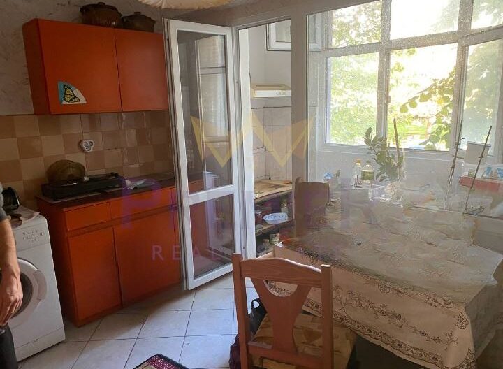 Четиристаен в Славейков -  - снимка 3 - Имоти Премиер