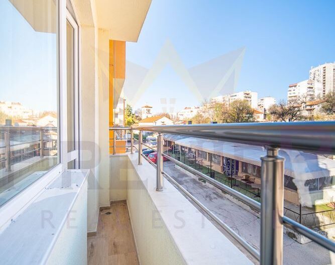 ЧИСТО НОВ ДВУСТАЕН, ОБЗАВЕДЕН АПАРТАМЕНТ, ж.к. Владиславово, гр. Варна -  - снимка 11 - Имоти Премиер