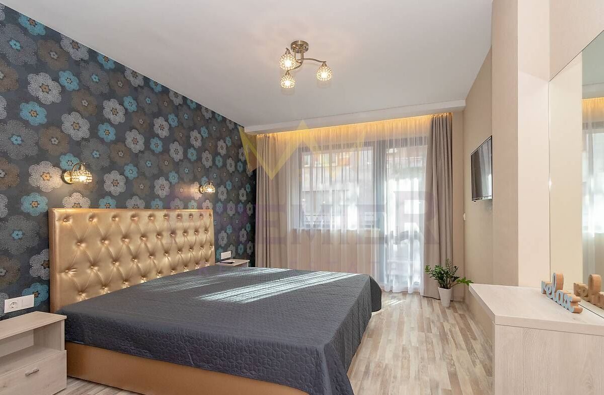 ДВУСТАЕН АПАРТАМЕНТ ИДЕАЛЕН ЦЕНТЪР - ИМОТИ ПРЕМИЕР - Агенция за недвижими имоти