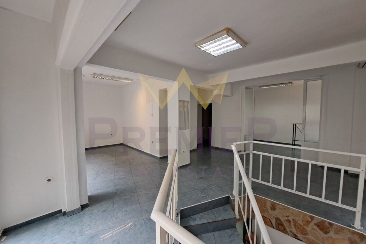 ОФИС ИДЕАЛЕН ЦЕНТЪР - ИМОТИ ПРЕМИЕР - Агенция за недвижими имоти