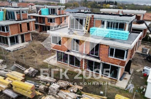 Агенция за недвижими имоти - Имоти Премиер - имот - 1099371, Цена: 275000 EUR