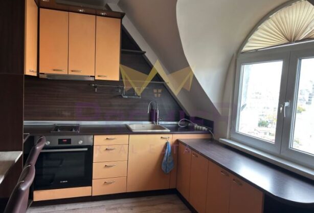 Агенция за недвижими имоти - Имоти Премиер - имот - 1093417, Цена: 450 EUR