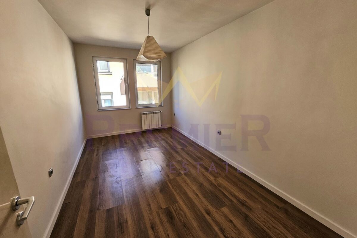 Елегантен тристаен апартамент в кв.Оборище - ИМОТИ ПРЕМИЕР - Агенция за недвижими имоти