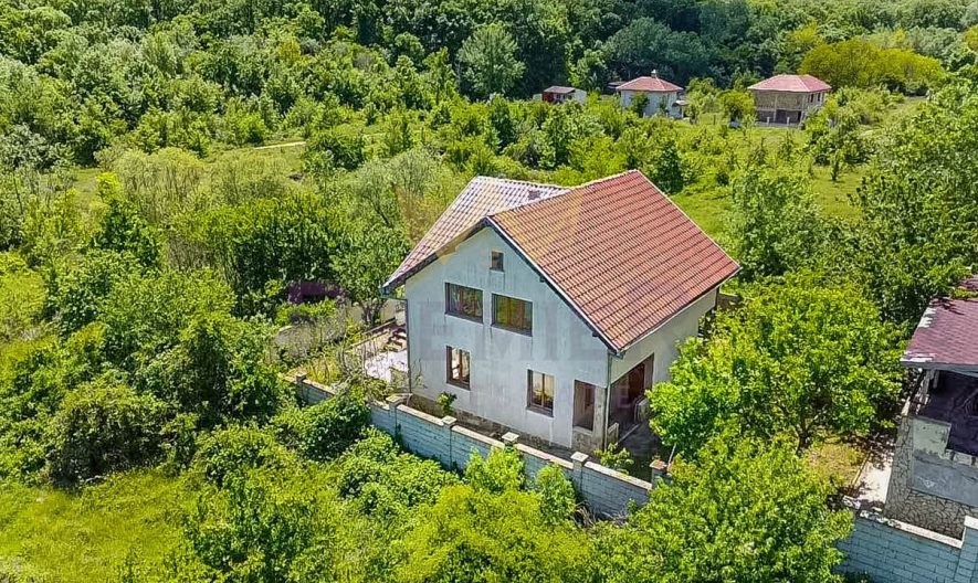 Две къщи НА ЦЕНАТА НА ЕДНА -  - снимка 5 - Имоти Премиер