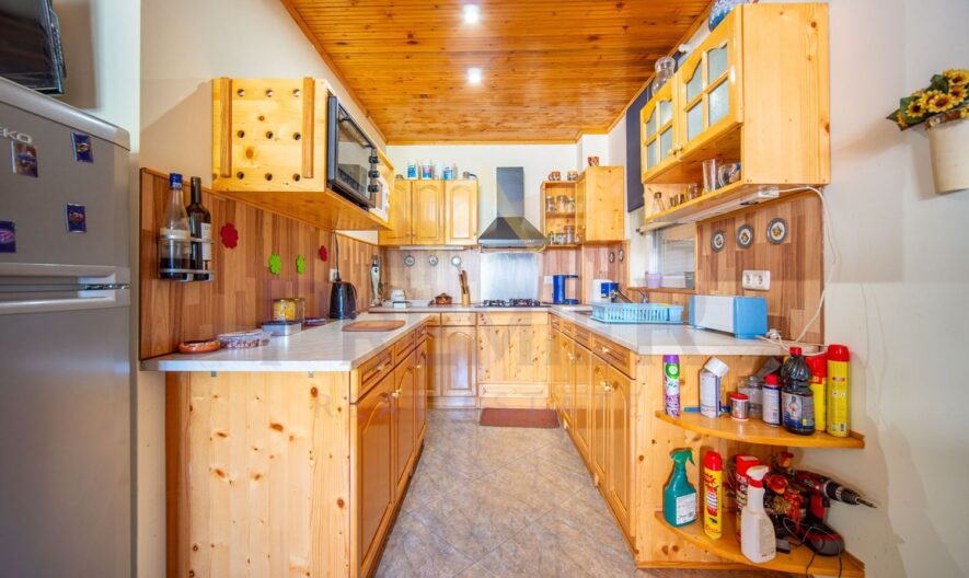 Двуетажна къща с гараж с.Оброчище -  - снимка 4 - Имоти Премиер