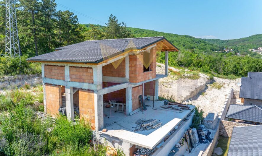 Двуетажна къща  с морска панорама -  - снимка 25 - Имоти Премиер