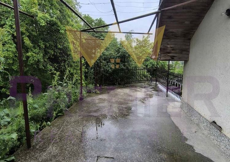 Двуетажна къща село Константиново, площ-193 кв.м. -  - снимка 6 - Имоти Премиер