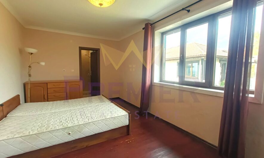 Двуетажна къща в с. Кошарица, близо до Слънчев бряг – идеален дом за целогодишно живеене или почивка -  - снимка 9 - Имоти Премиер