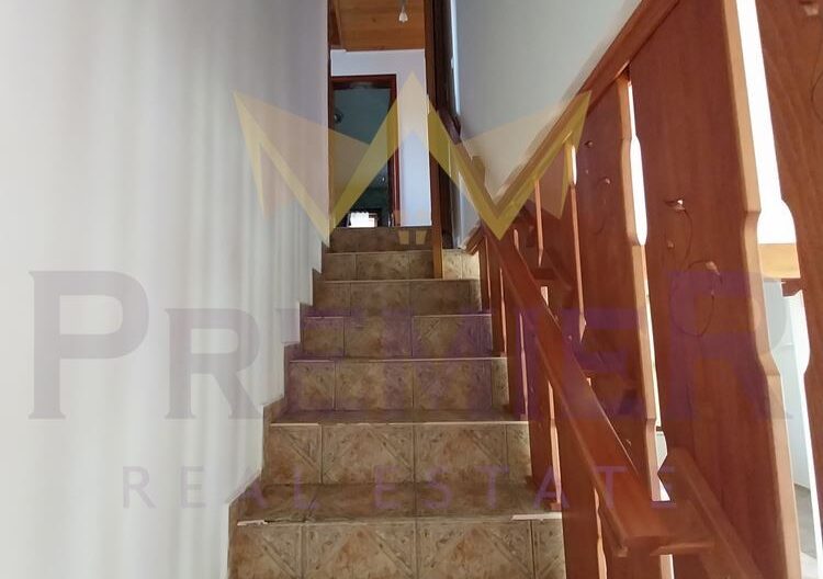 Двуетажна къща в с. Приселци, област Варна. -  - снимка 2 - Имоти Премиер