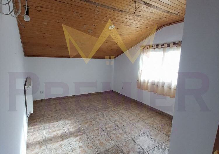 Двуетажна къща в с. Приселци, област Варна. -  - снимка 4 - Имоти Премиер