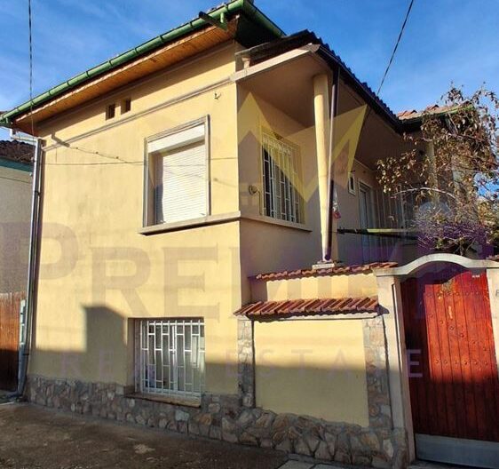 Агенция за недвижими имоти - Имоти Премиер - имот - 1091167, Цена: 26587.184 EUR