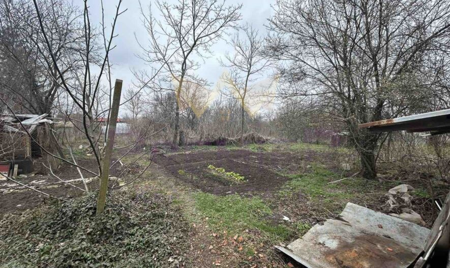 Двуетажна Къща в село Безводица -  - снимка 14 - Имоти Премиер