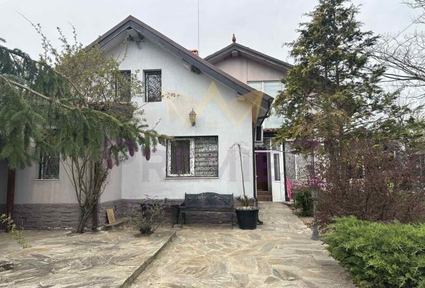 Агенция за недвижими имоти - Имоти Премиер - имот - 1002267, Цена: 230000 EUR