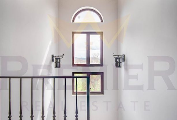 Агенция за недвижими имоти - Имоти Премиер - имот - 1035339, Цена: 159000 EUR