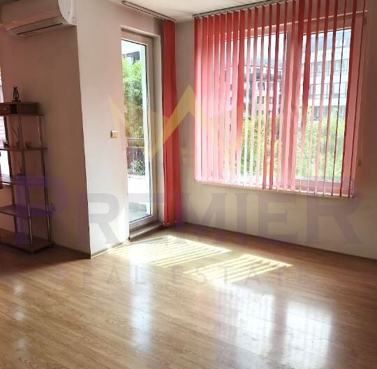 Агенция за недвижими имоти - Имоти Премиер - имот - 1042761, Цена: 240000 EUR