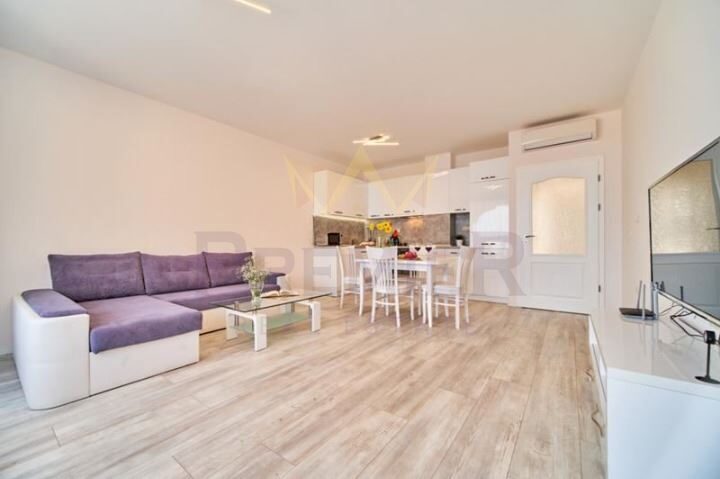 Агенция за недвижими имоти - Имоти Премиер - имот - 1050857, Цена: 600 EUR