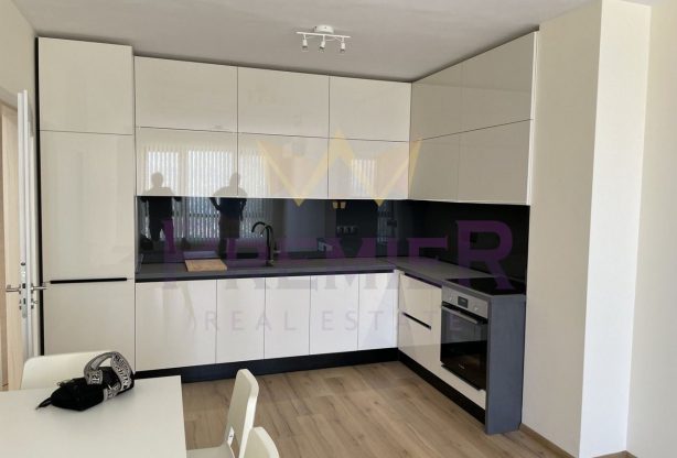 Агенция за недвижими имоти - Имоти Премиер - имот - 1002554, Цена: 700 EUR