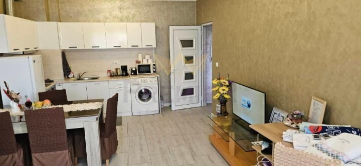 Агенция за недвижими имоти - Имоти Премиер - имот - 1034739, Цена: 460.1628 EUR