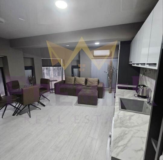 Агенция за недвижими имоти - Имоти Премиер - имот - 1080916, Цена: 880 EUR