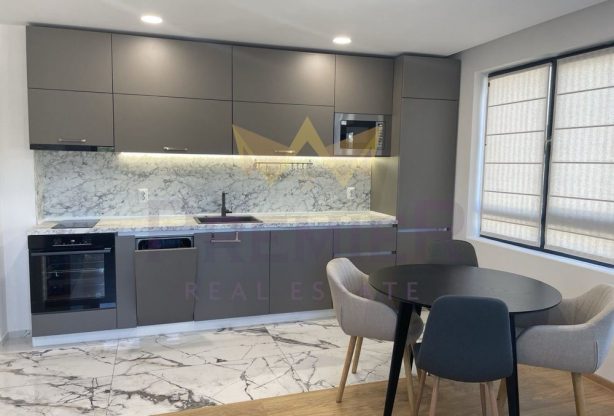 Агенция за недвижими имоти - Имоти Премиер - имот - 1010540, Цена: 511.292 EUR