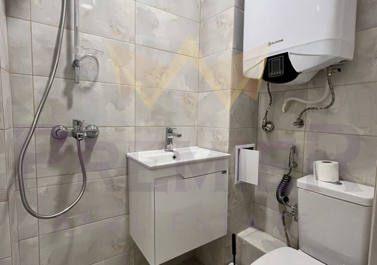 ДВУСТАЕН АПАРТАМЕНТ, КОЛХОЗЕН ПАЗАР -  - снимка 7 - Имоти Премиер