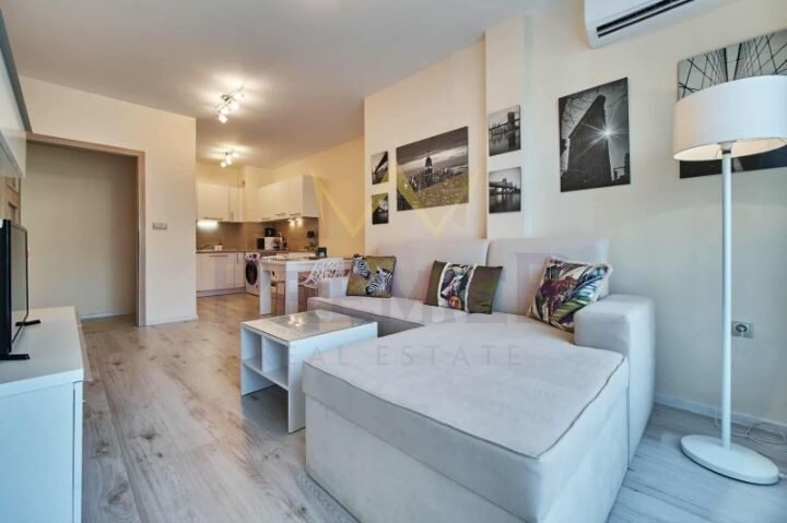 Агенция за недвижими имоти - Имоти Премиер - имот - 1064099, Цена: 600 EUR