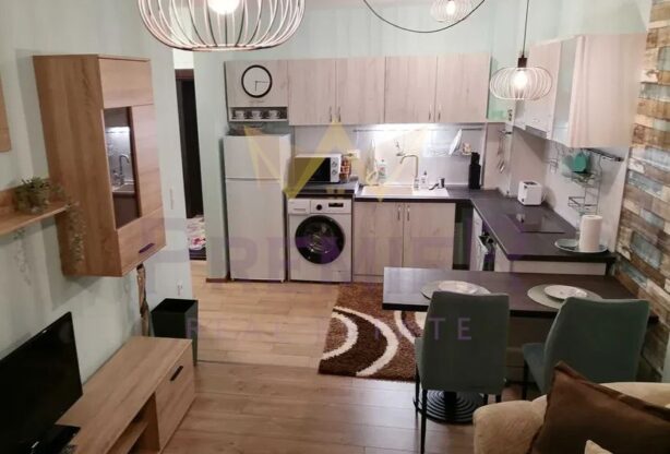 Агенция за недвижими имоти - Имоти Премиер - имот - 1100187, Цена: 434.5982 EUR